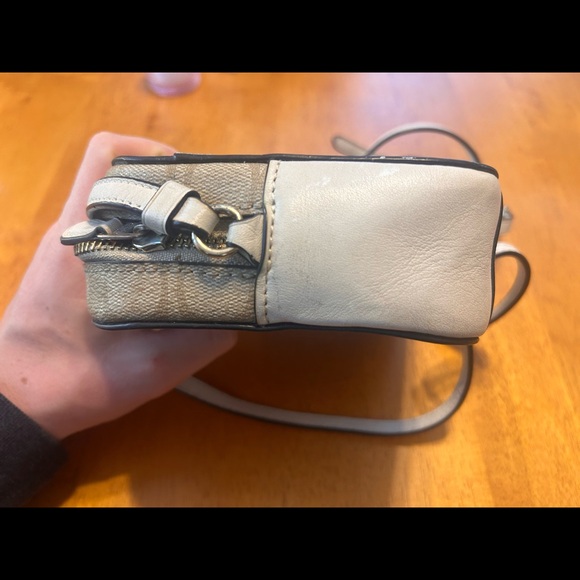 Coach Mini Jamie Camera Bag In Gold/Sand/Chalk - Picture 6 of 6